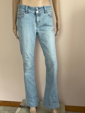 LONDONJEAN Mid Low Rise Light Wash Bootcut Flare Women's Jeans